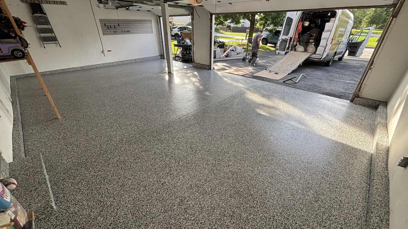 Concrete floor coatings from Comer & Cross, serving Chanhassen, MN