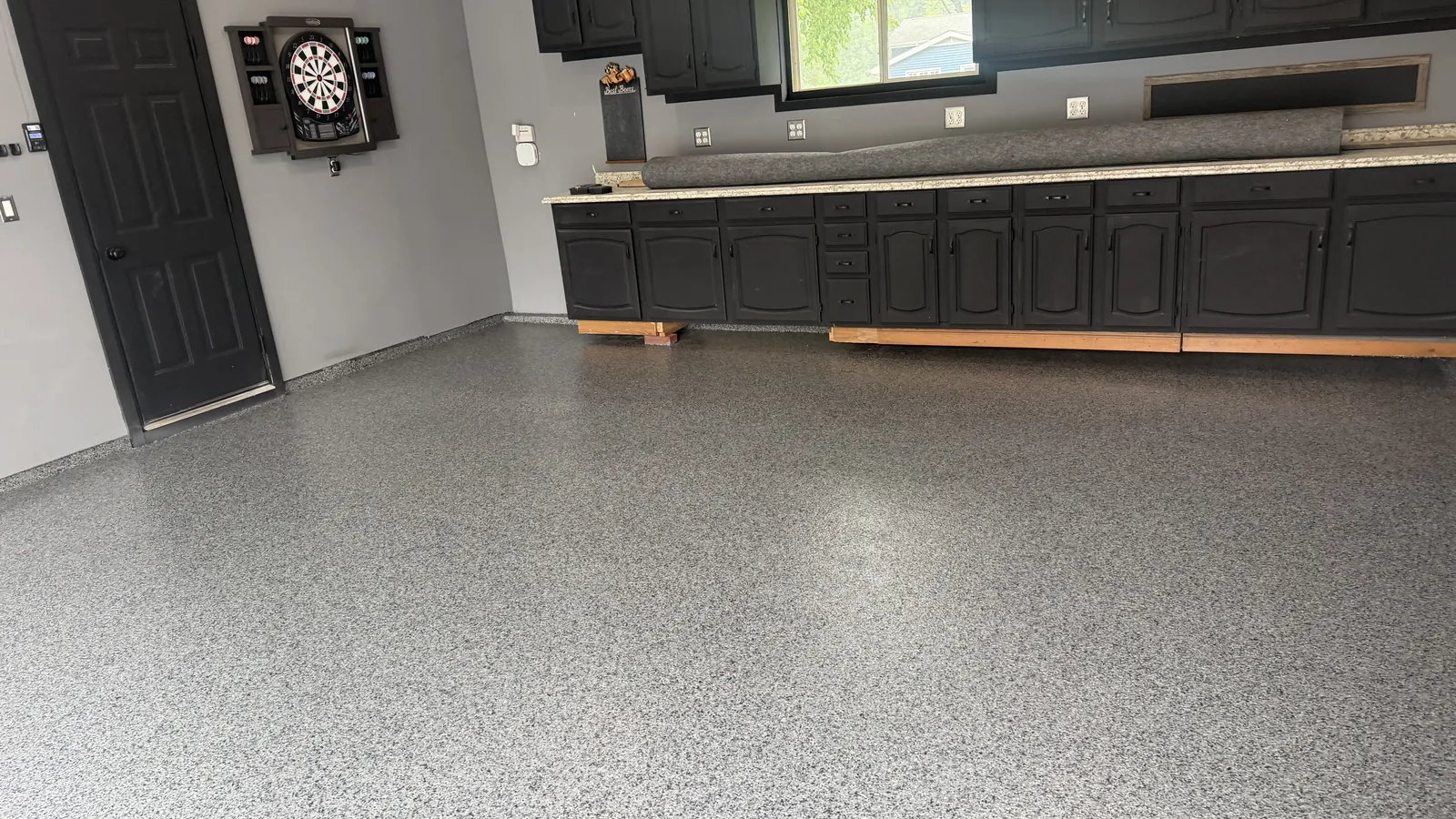 Concrete floor coatings from Comer & Cross, serving Delaware County, PA