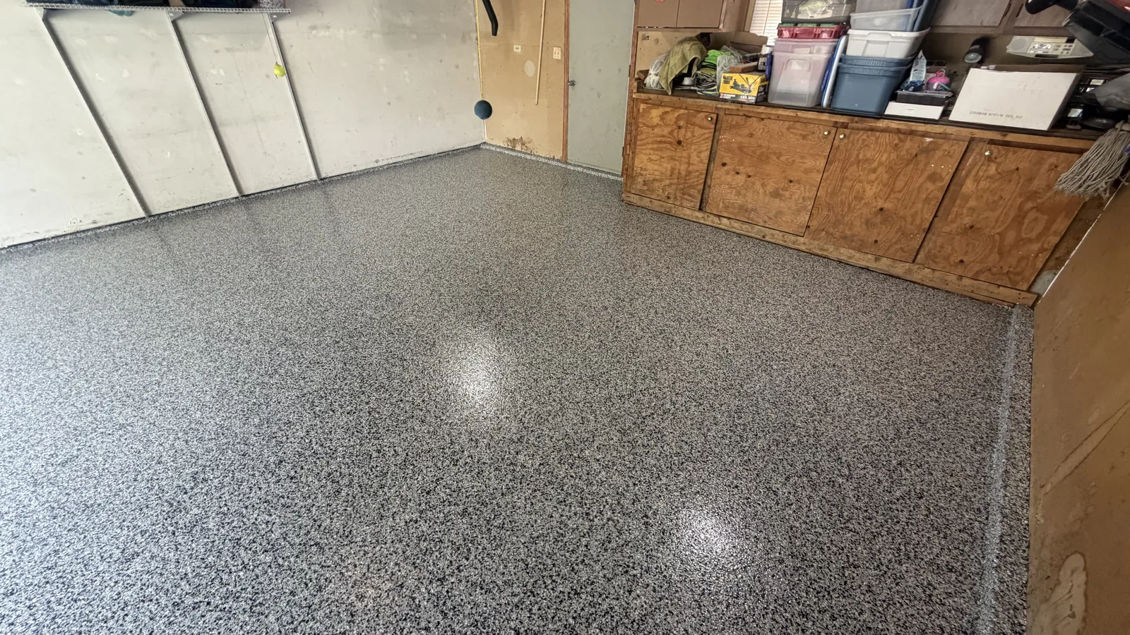 Concrete floor coatings from Comer & Cross, serving District of Columbia