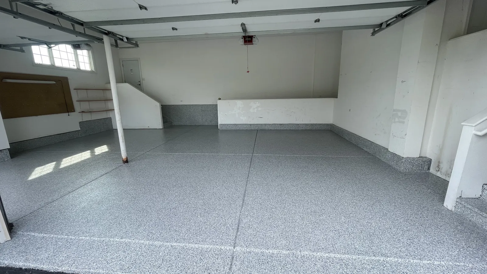 Concrete floor coatings from Comer & Cross, serving Edison, NJ