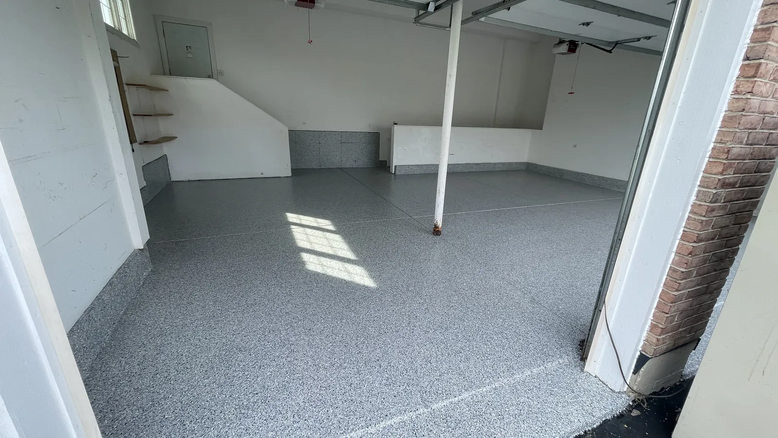 Concrete floor coatings from Comer & Cross, serving Newark, NJ