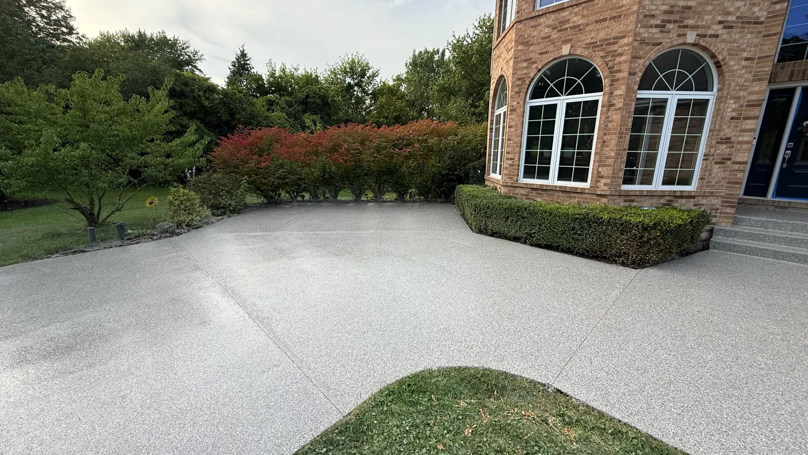 Concrete floor coatings from Comer & Cross, serving Quad Cities, IL