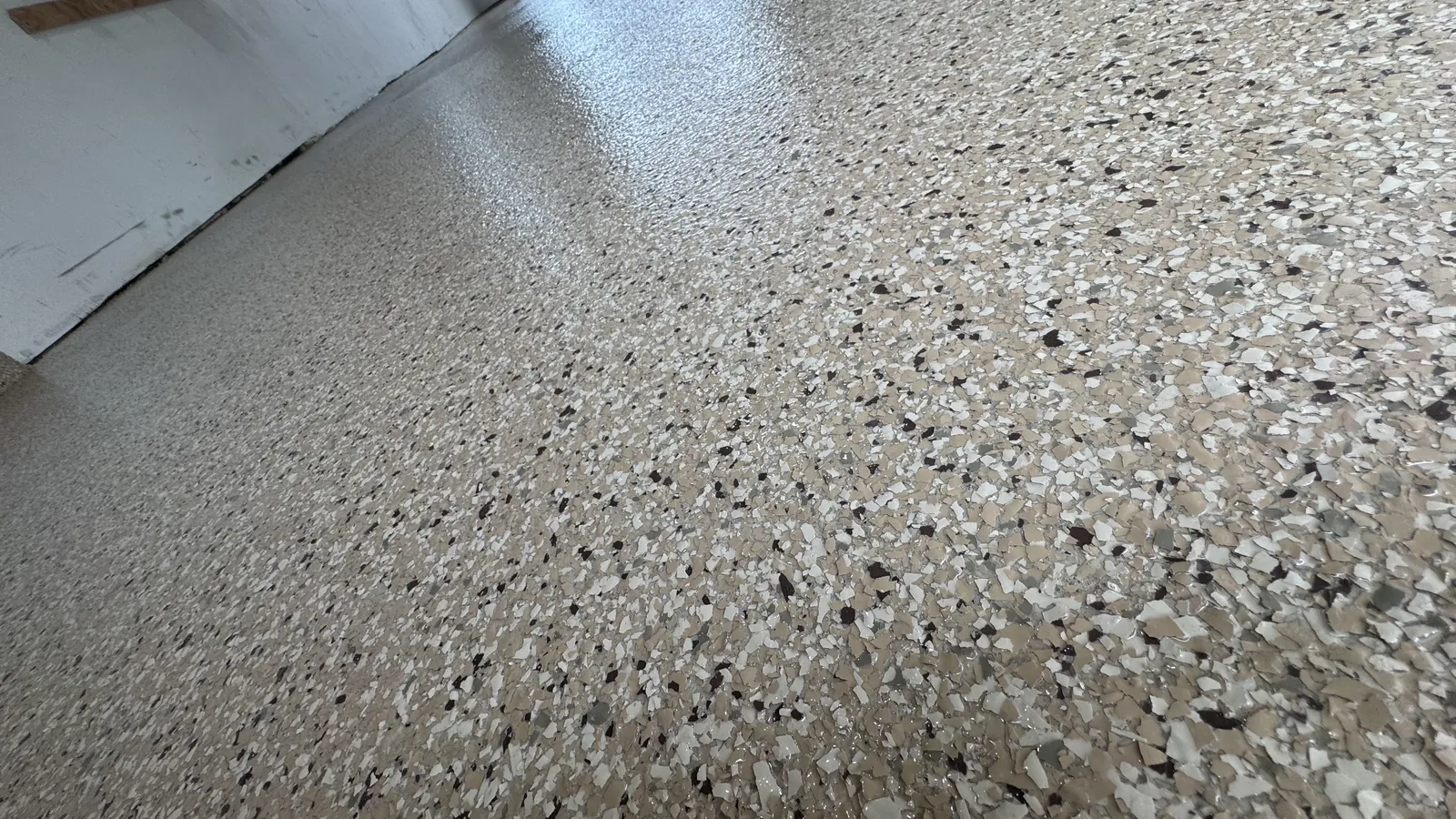 Concrete floor coatings from Comer & Cross, serving Woodbury, MN