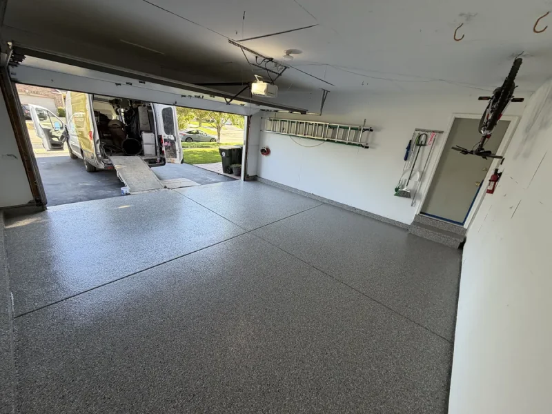 The same garage floor after a Comer & Cross coating