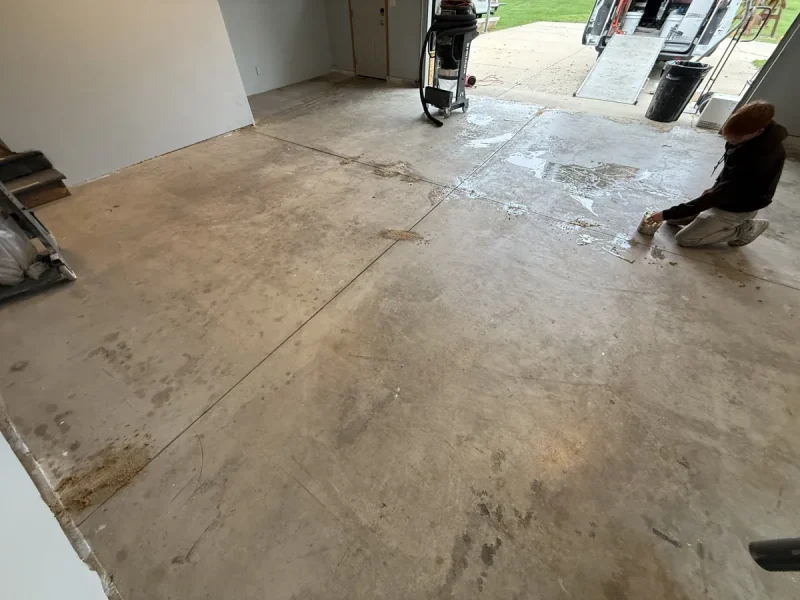 Garage floor before a Comer & Cross coating