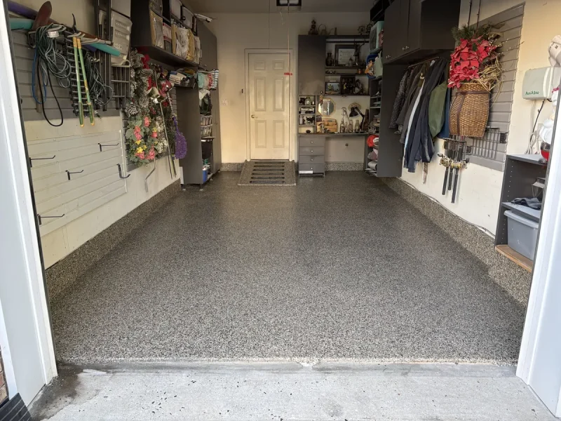 The same garage floor after a Comer & Cross coating