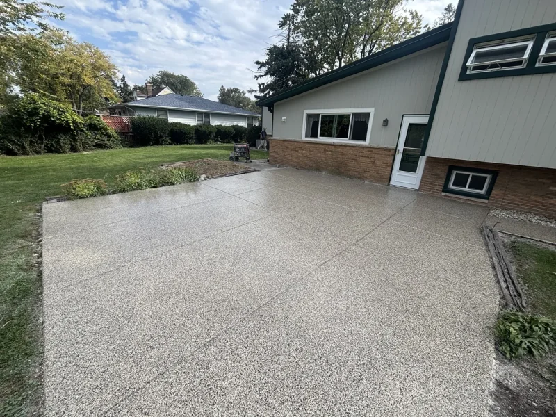 The same patio floor after a Comer & Cross coating